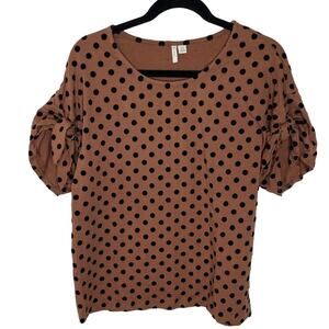 Amazon Boutique Polka Dot Short Sleeve Shirt Womens size xsmall